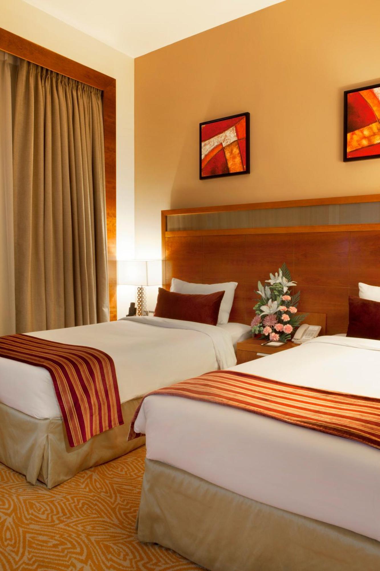Standard Room Twin Beds