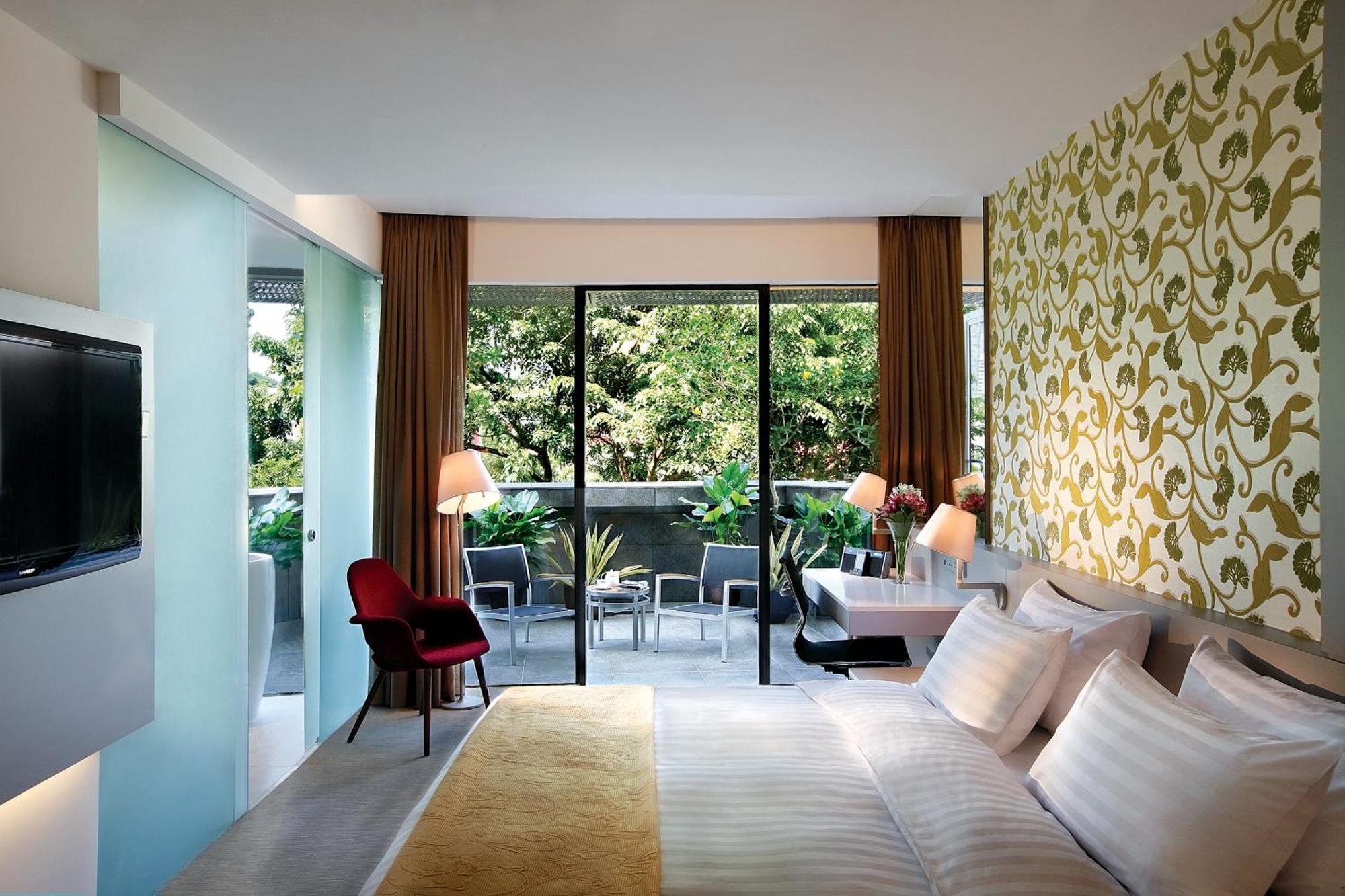 Studio with Balcony