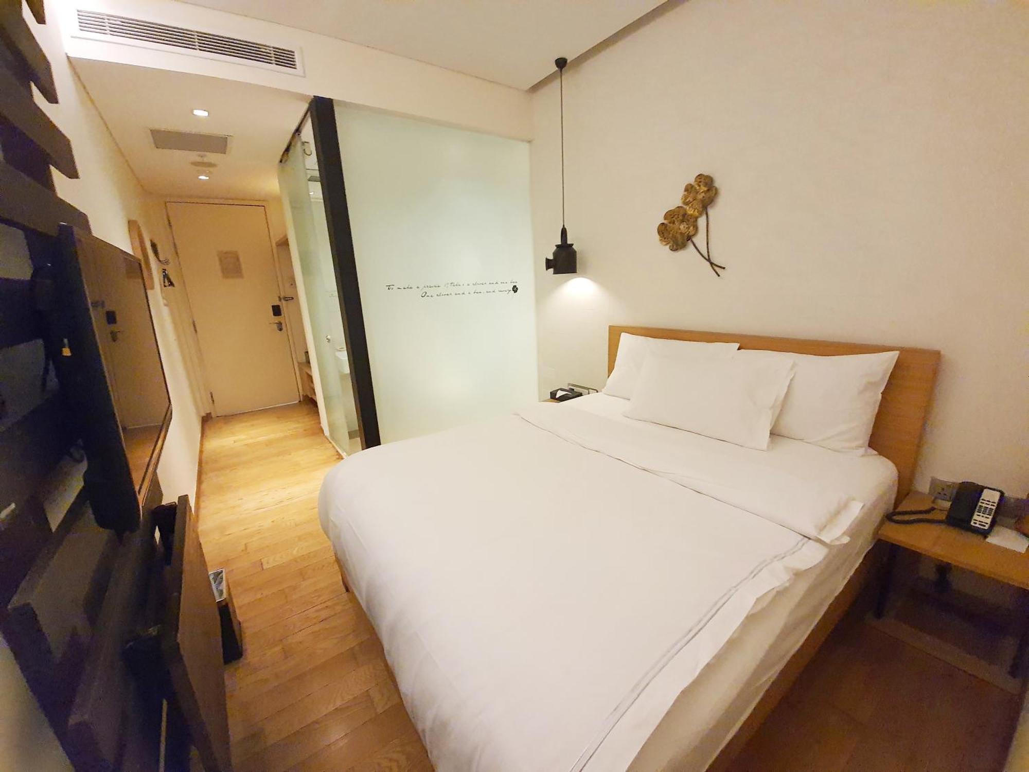Superior Double Room (No Windows)