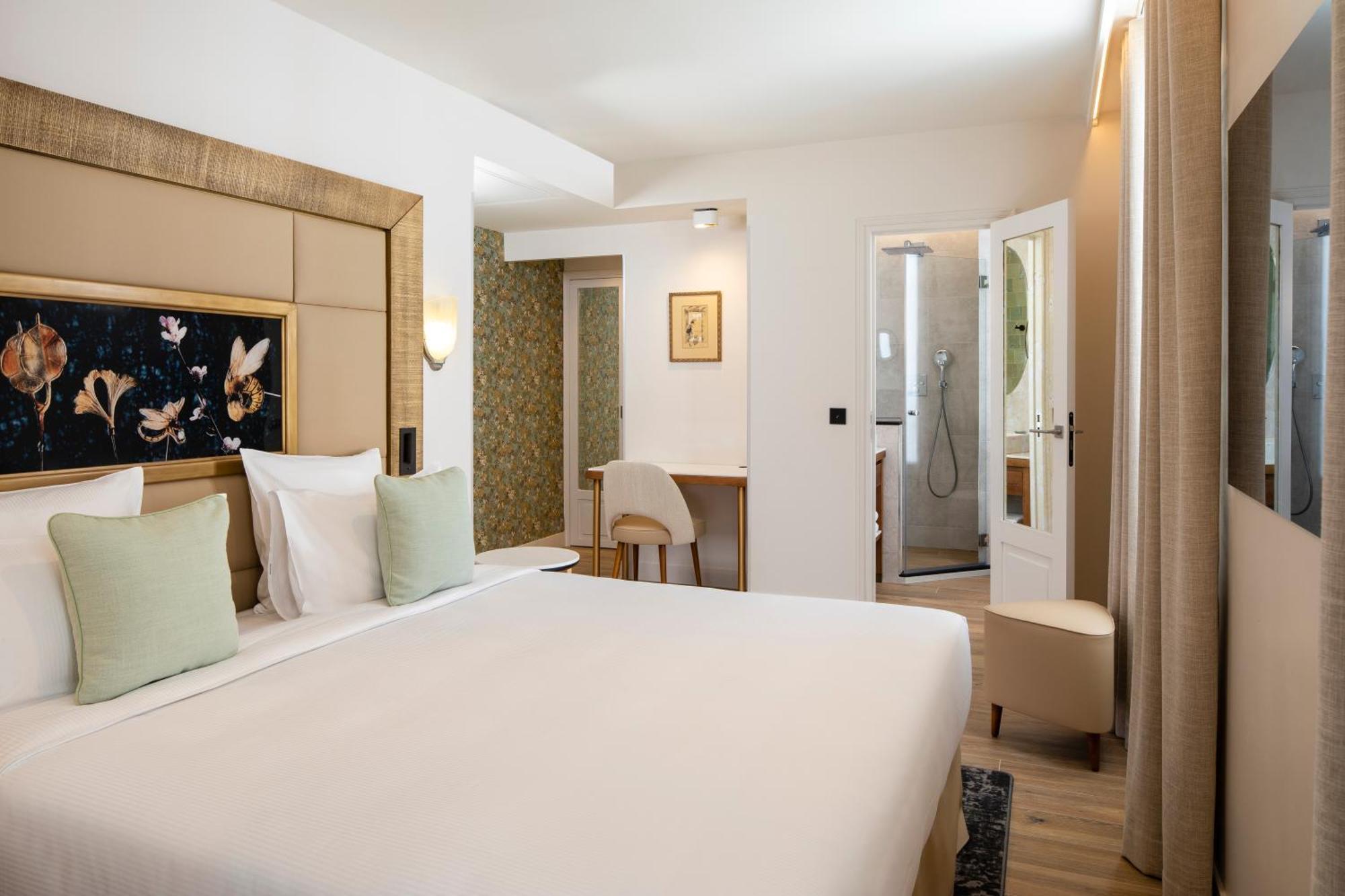 Executive Room Courtyard View