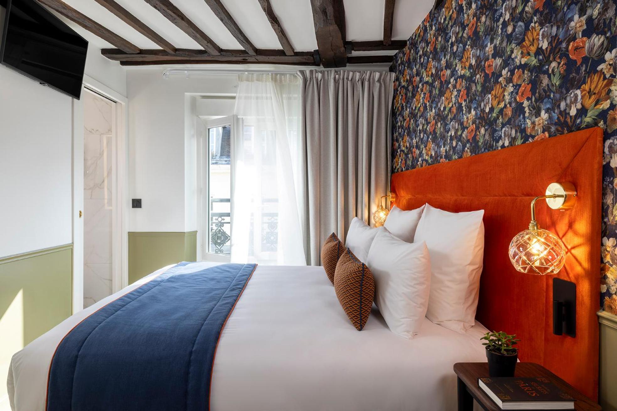 Two Connecting Double Rooms