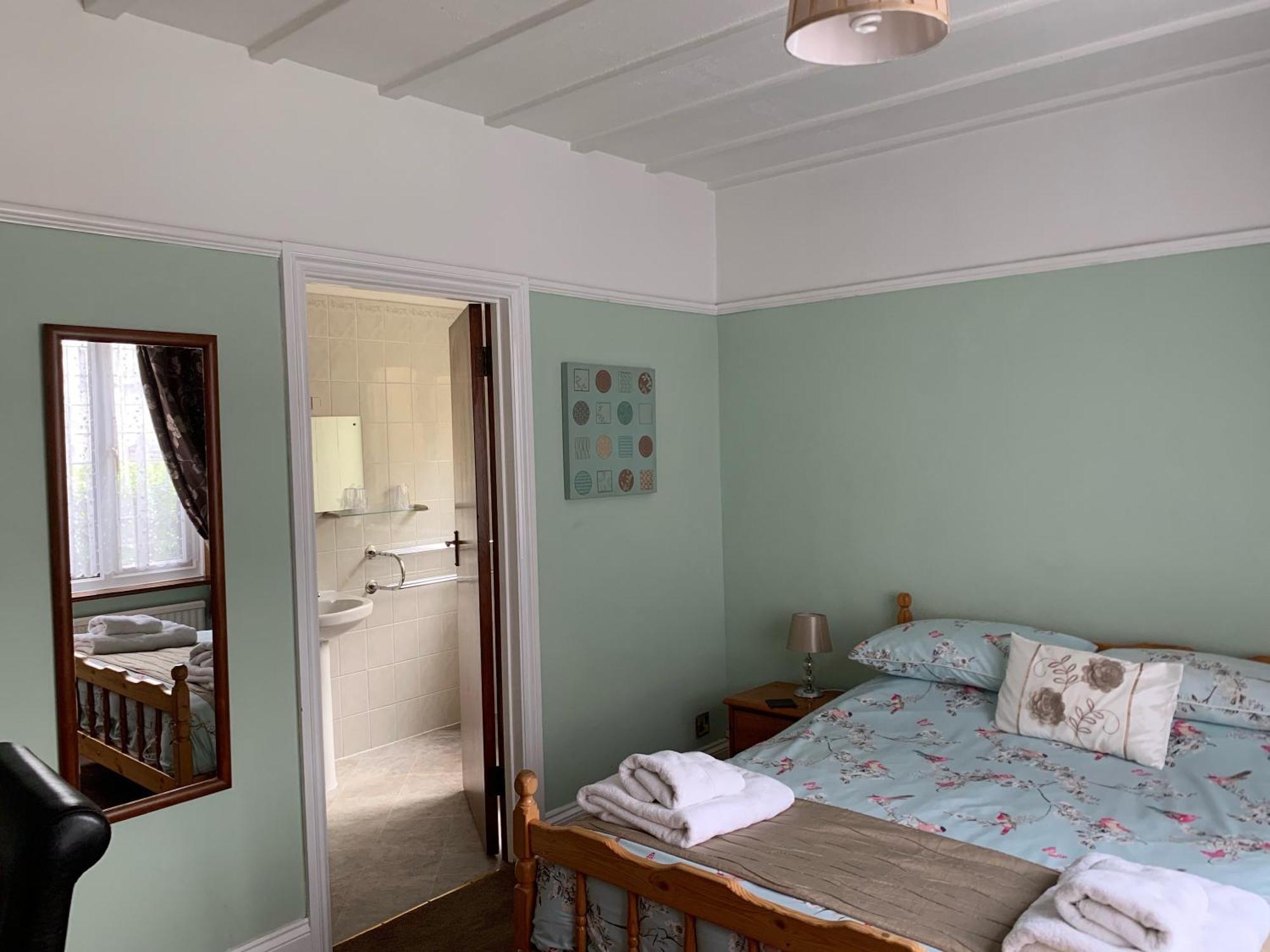 Double Room with Private Bathroom