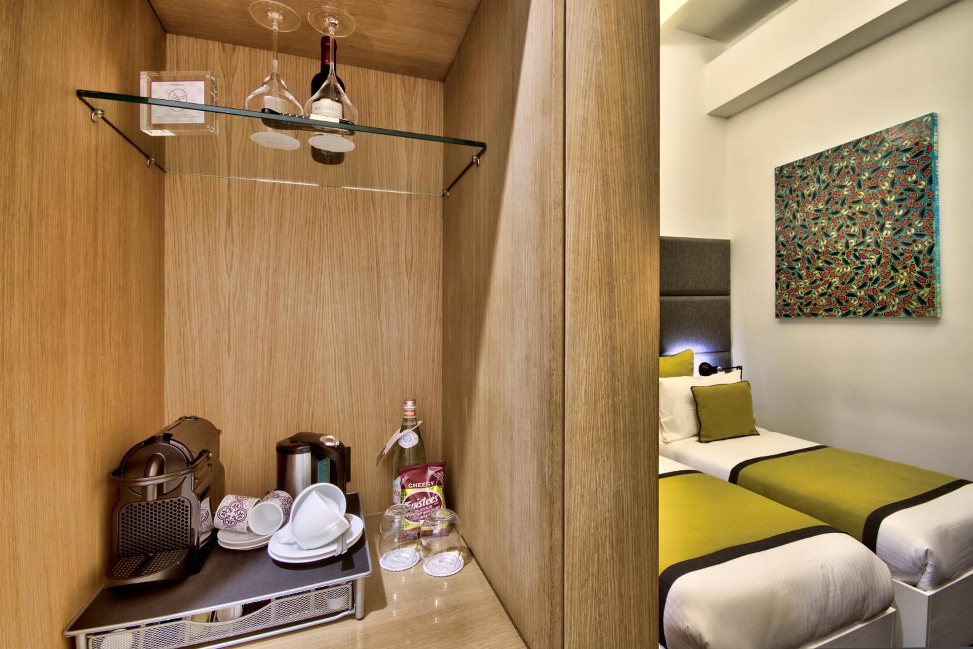 Deluxe Double or Twin Room