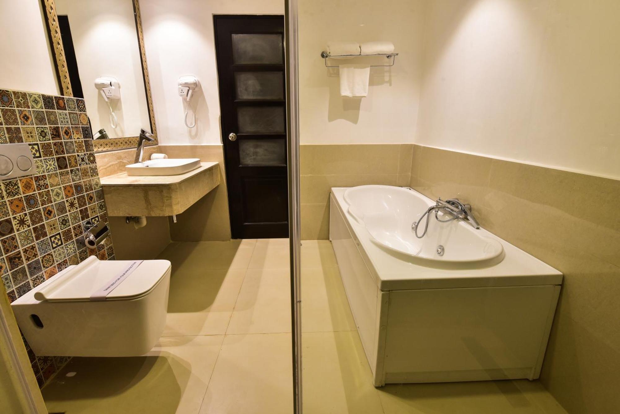 Premium Room with Jacuzzi