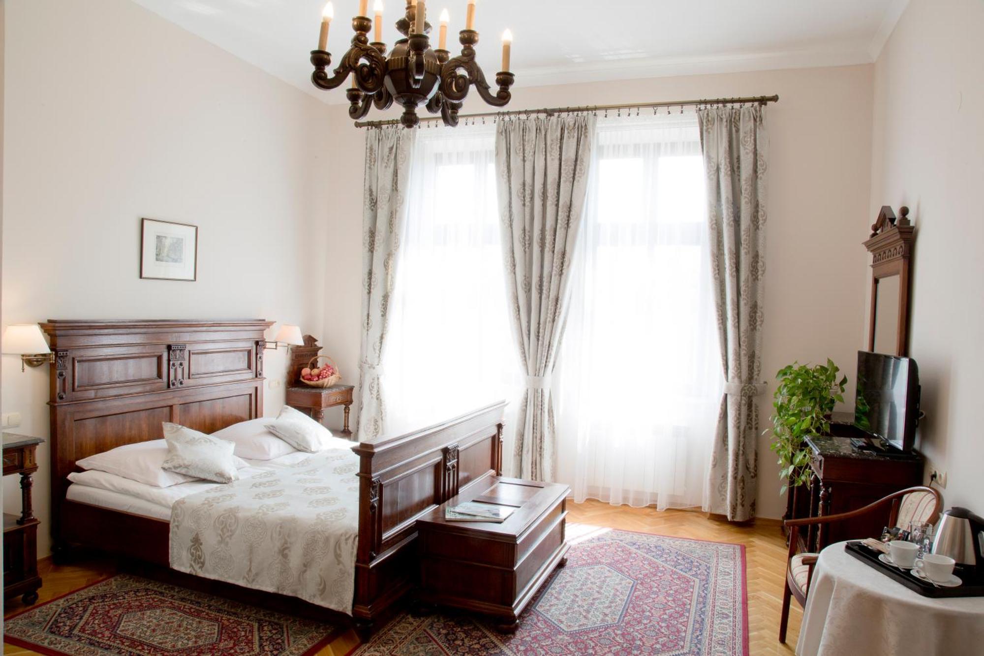 Double Room,1228309475:JPEG