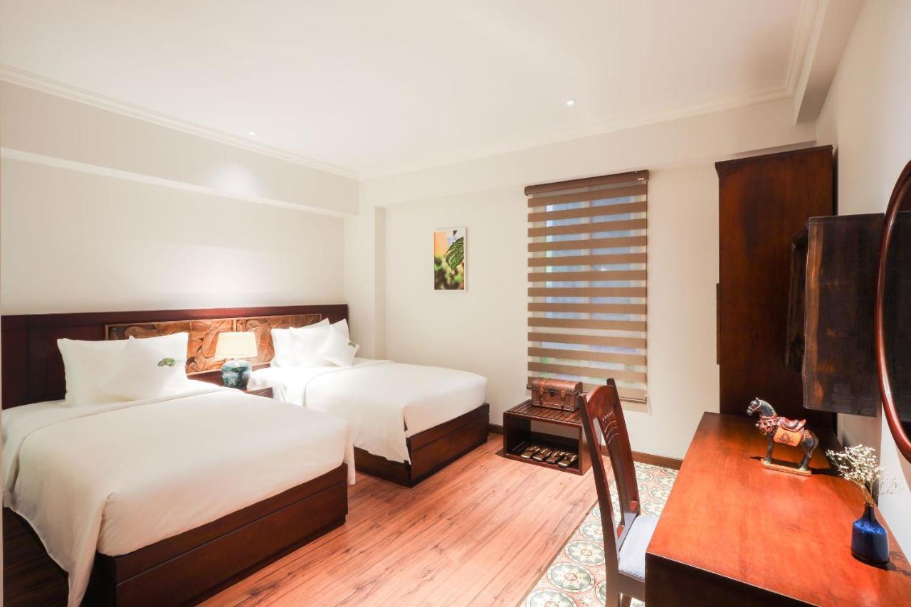 Schroeder Twin Room with Free minibar,1245157147:JPEG