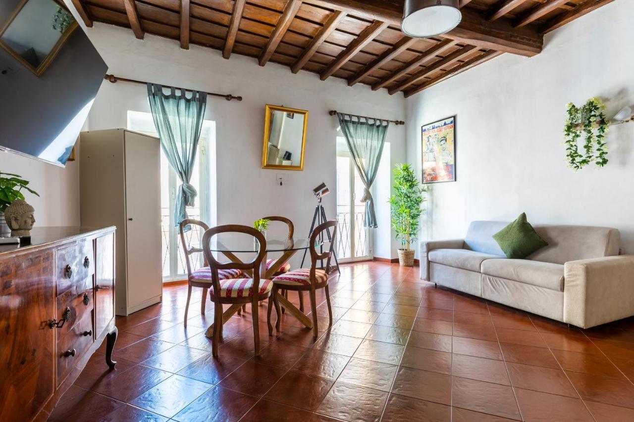 One-Bedroom Apartment,1244355940:JPEG