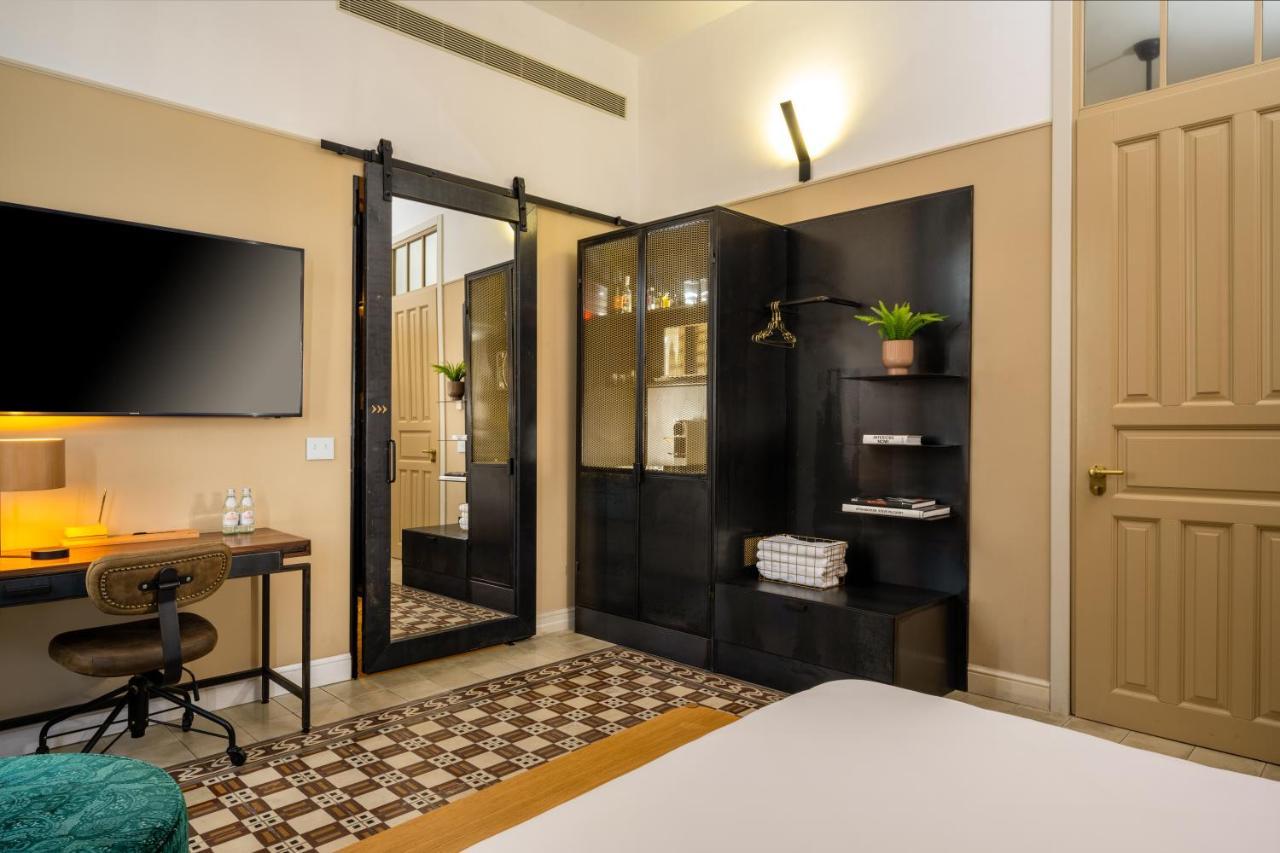 Classic King Room with Balcony