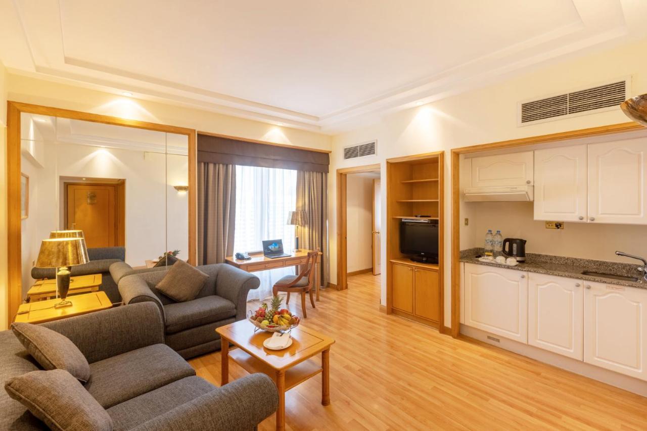 One Bedroom Suite