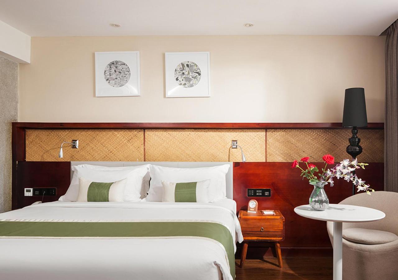 Standard King Room