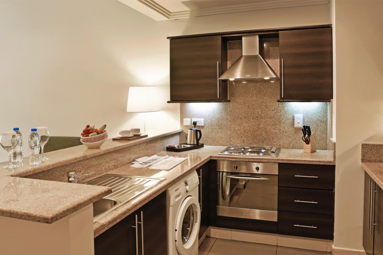 Studio Apartment - Non Smoking - King