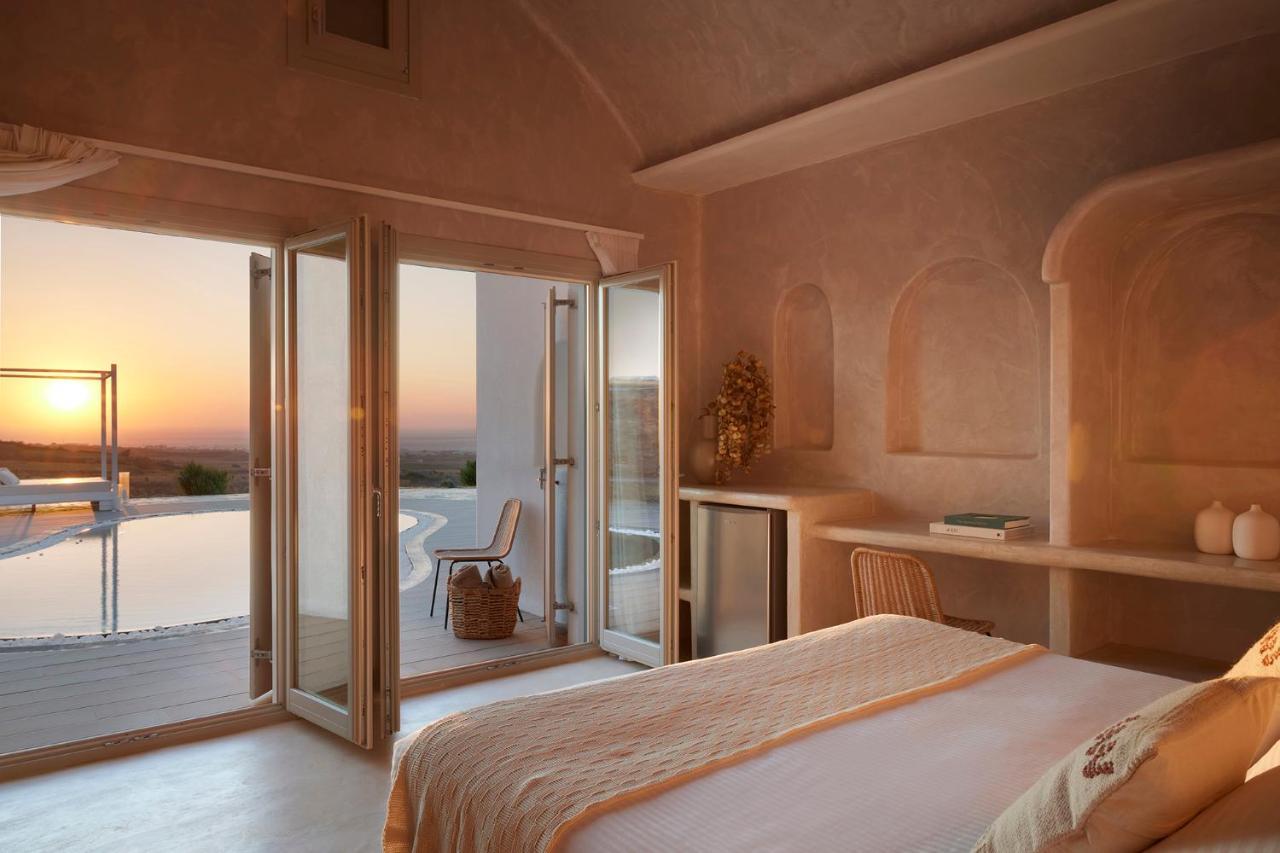 Honeymoon Villa with Sea View and Private Pool