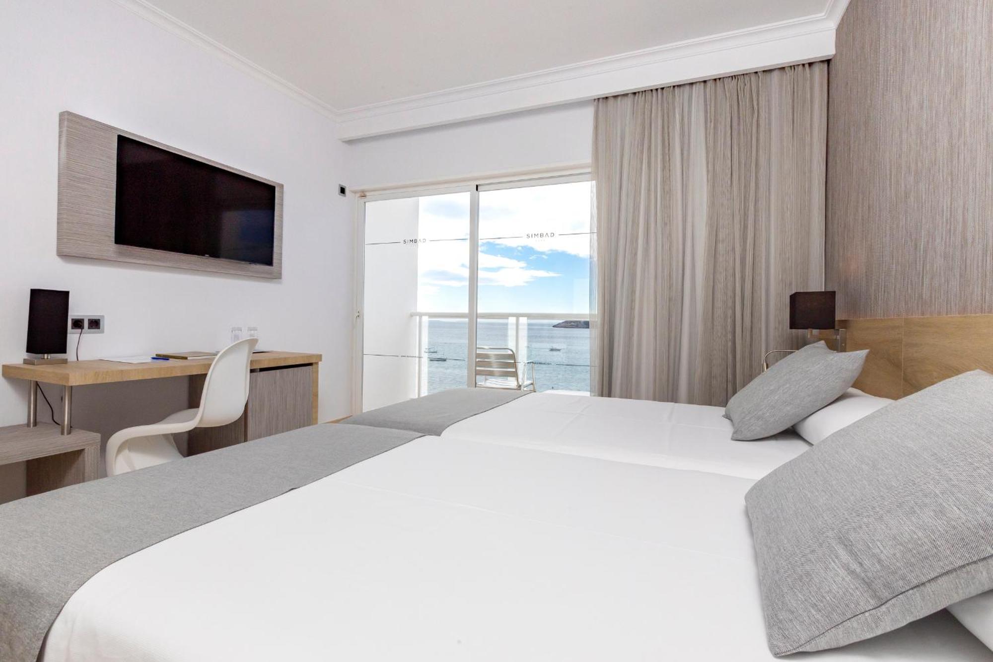 Twin Room Sea View