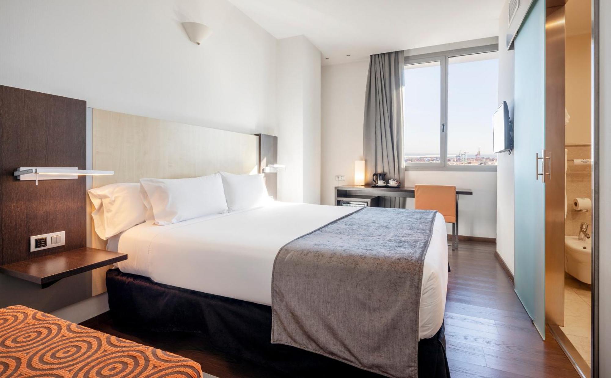 Junior Suite (2 Adults + 1 Child)