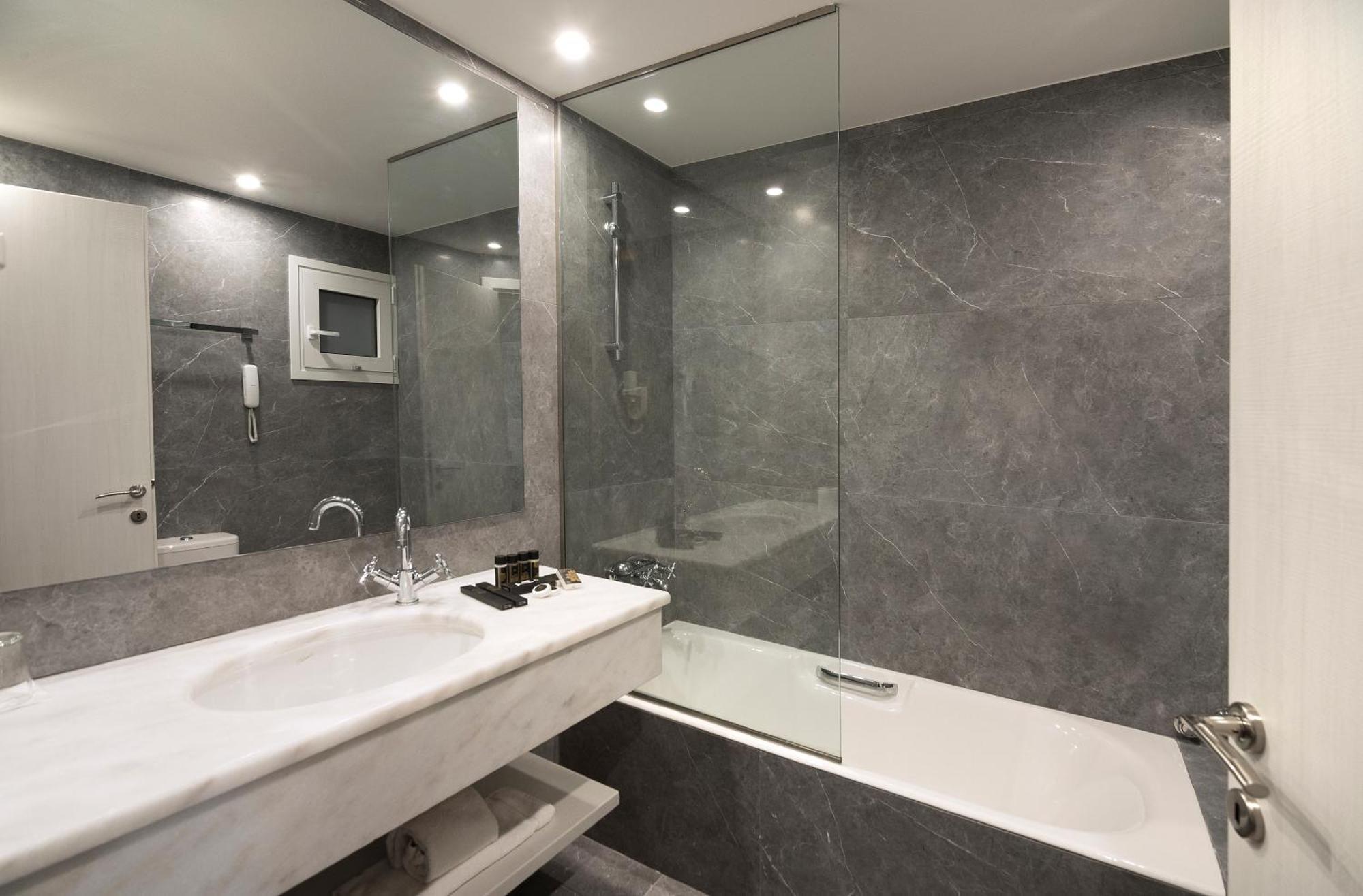 Superior Double or Twin Room with City View