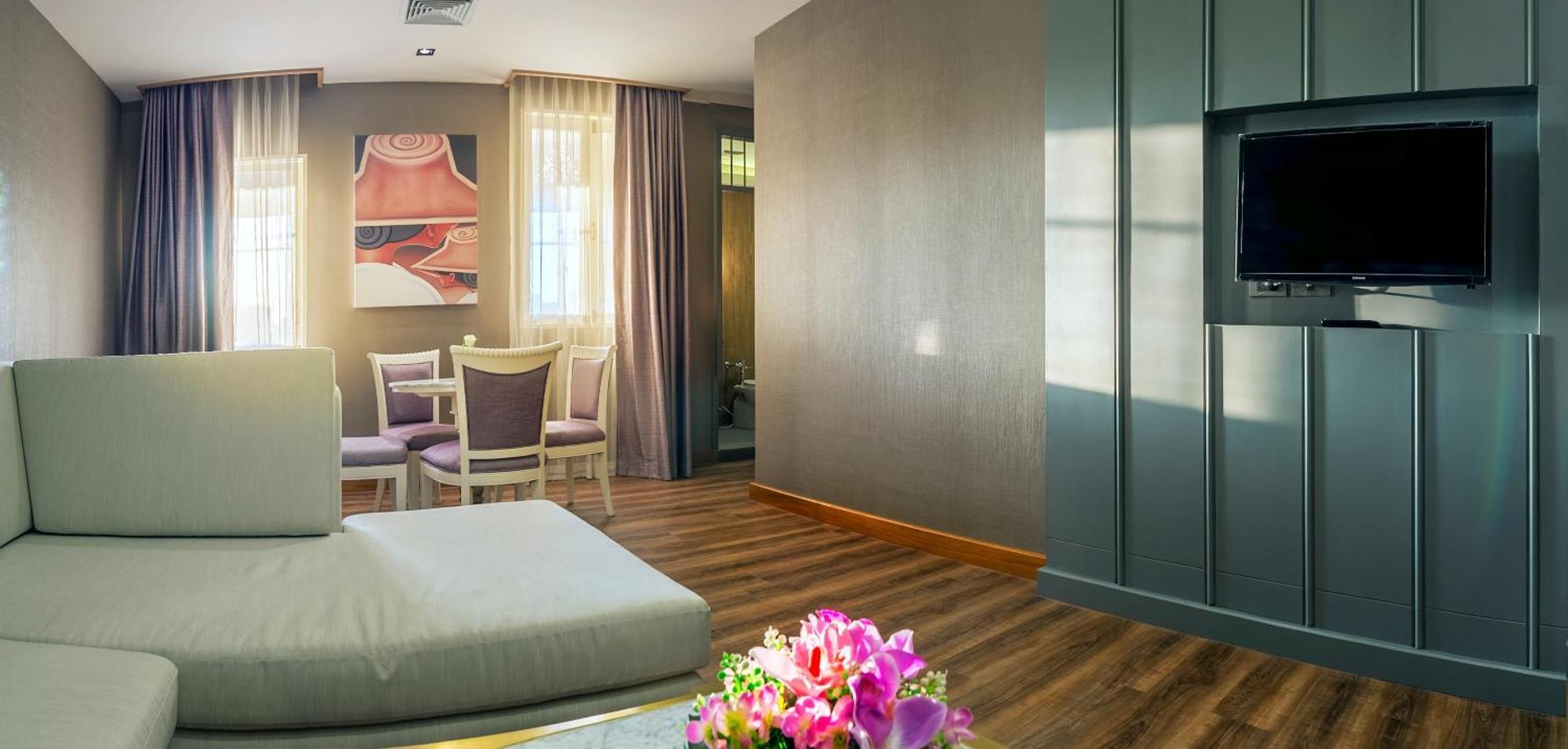 Two-Bedroom Suite