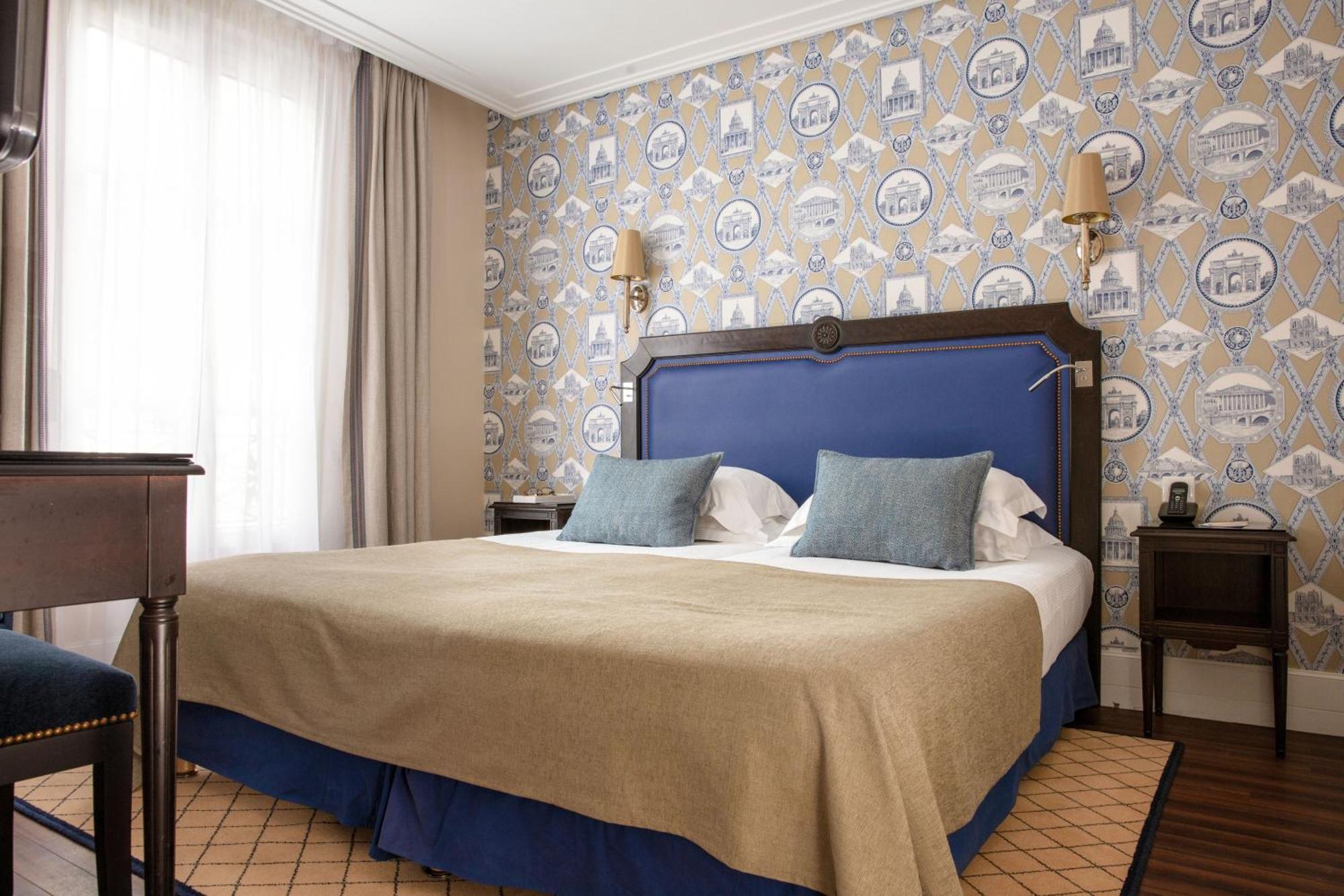 Superior Double Room with Balcony