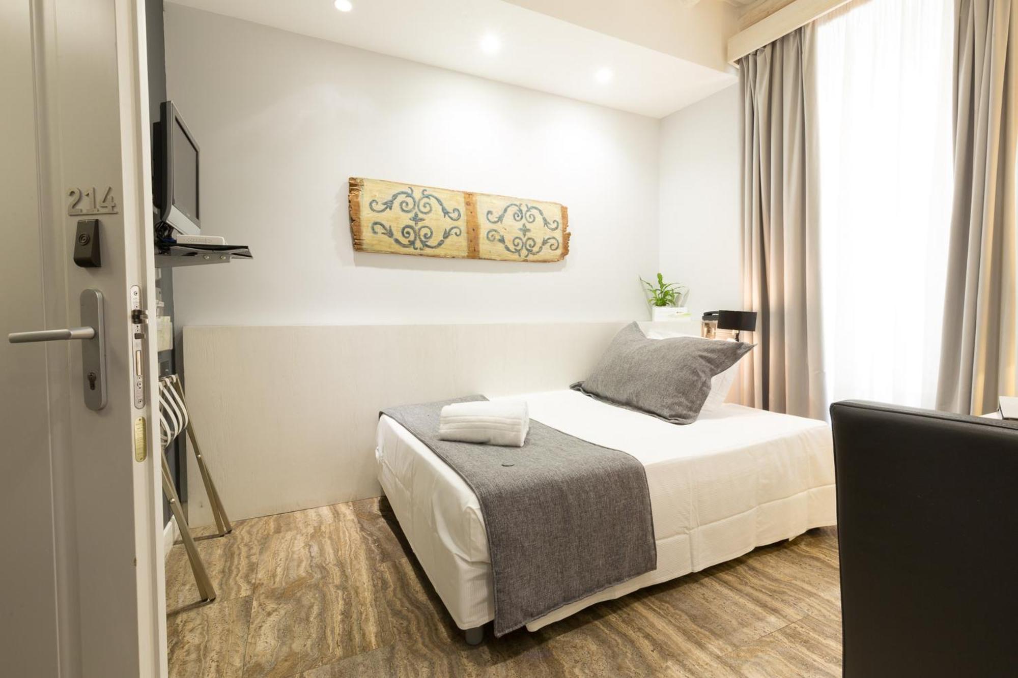 Small Double Room