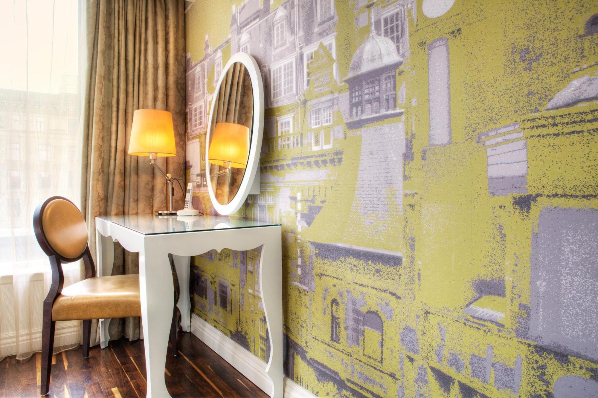 Premium King Room