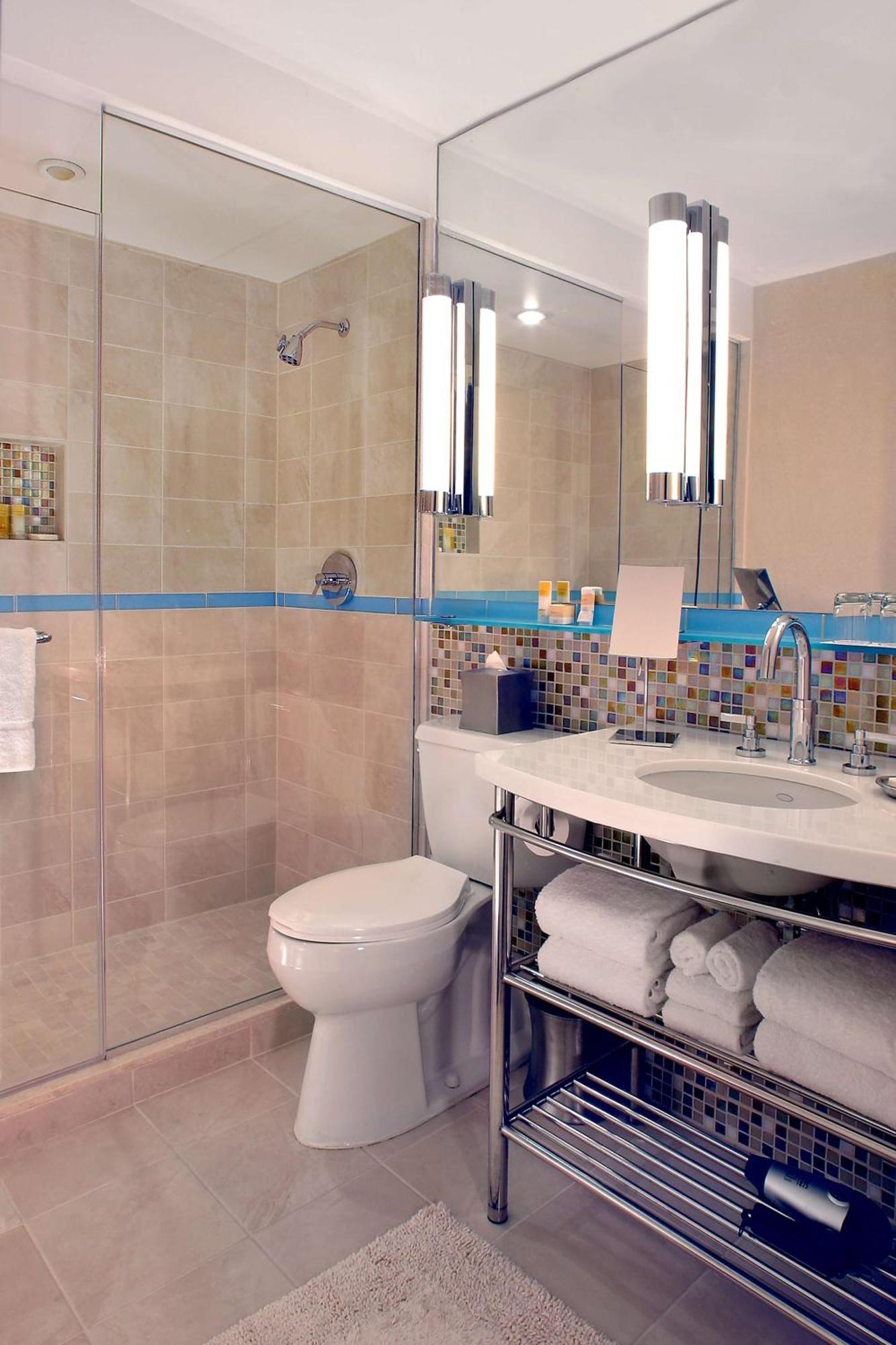 Premier Suite with City View
