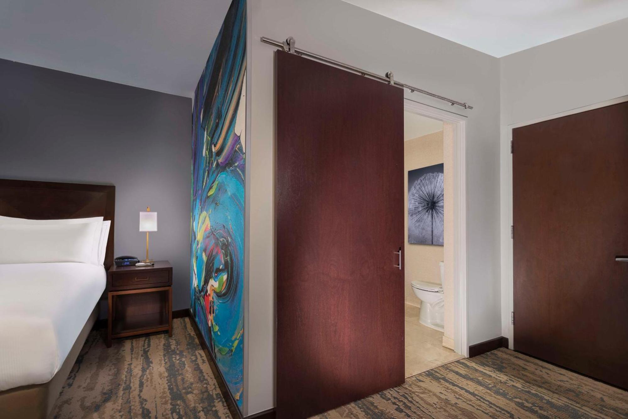 King Room,1607661439:JPEG