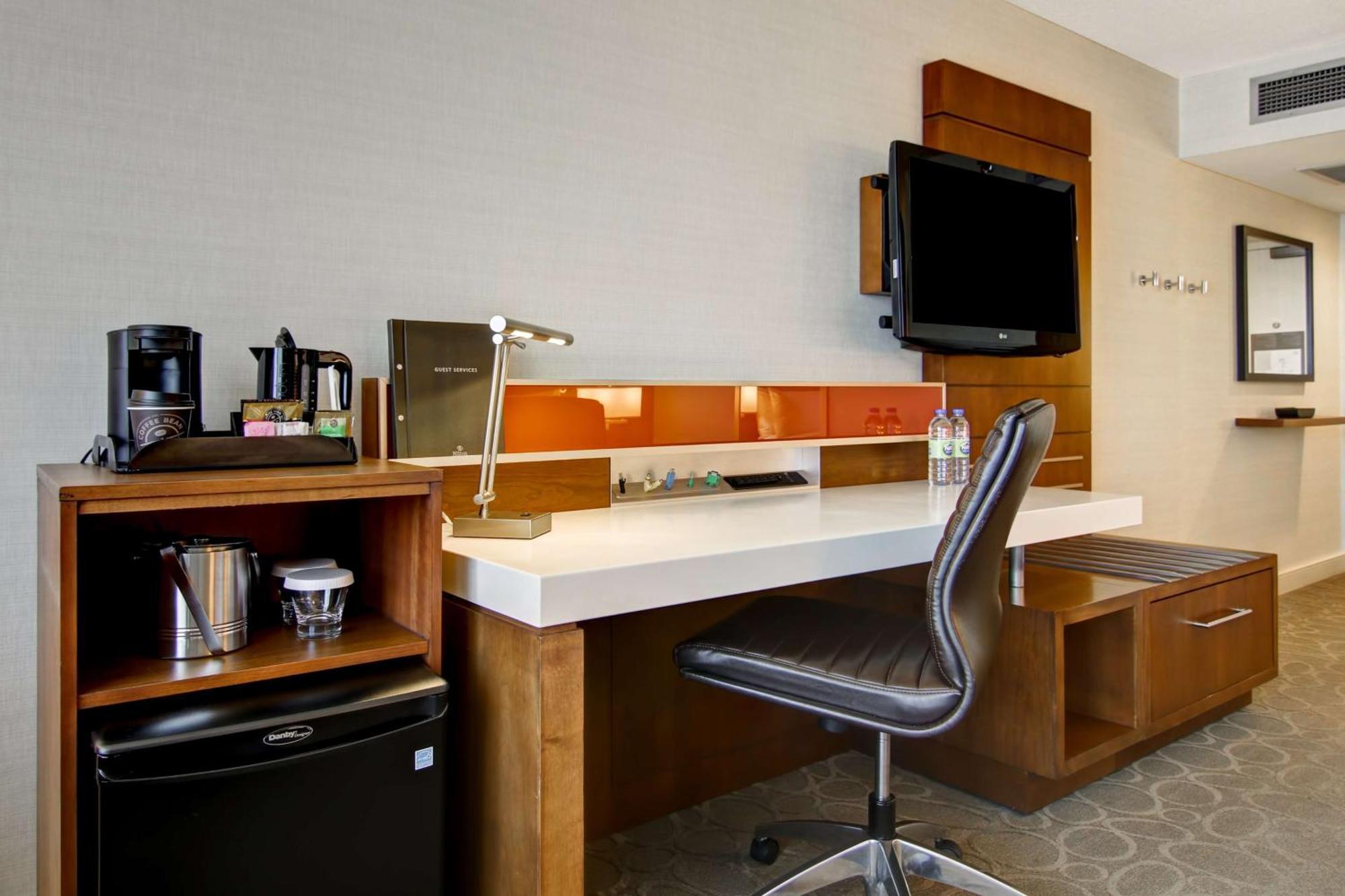 Premium King Room
