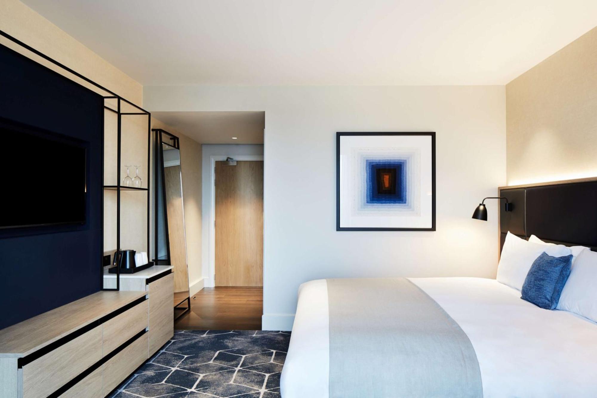 King Room with City View