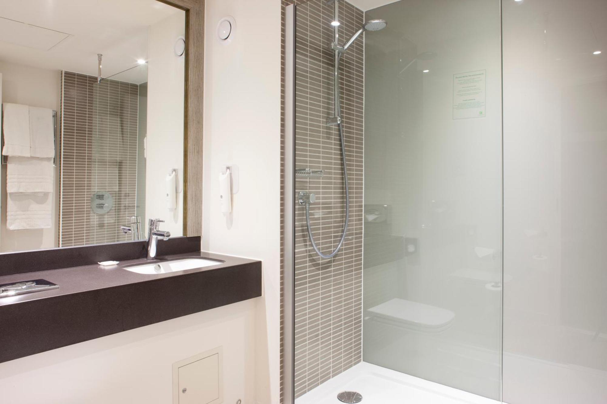 Twin room with 2 double beds and Brayford Wharf view