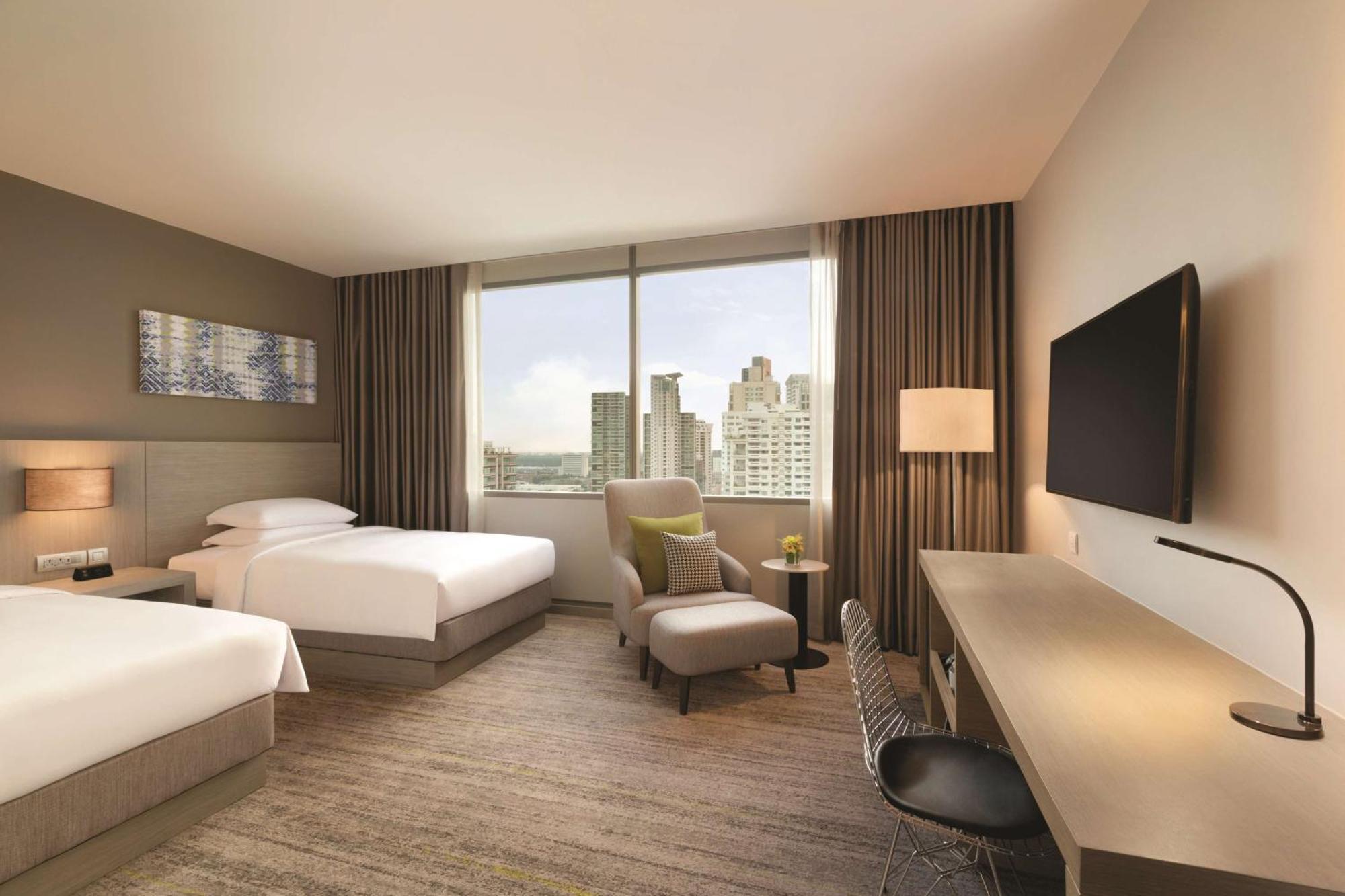 Twin Room with View