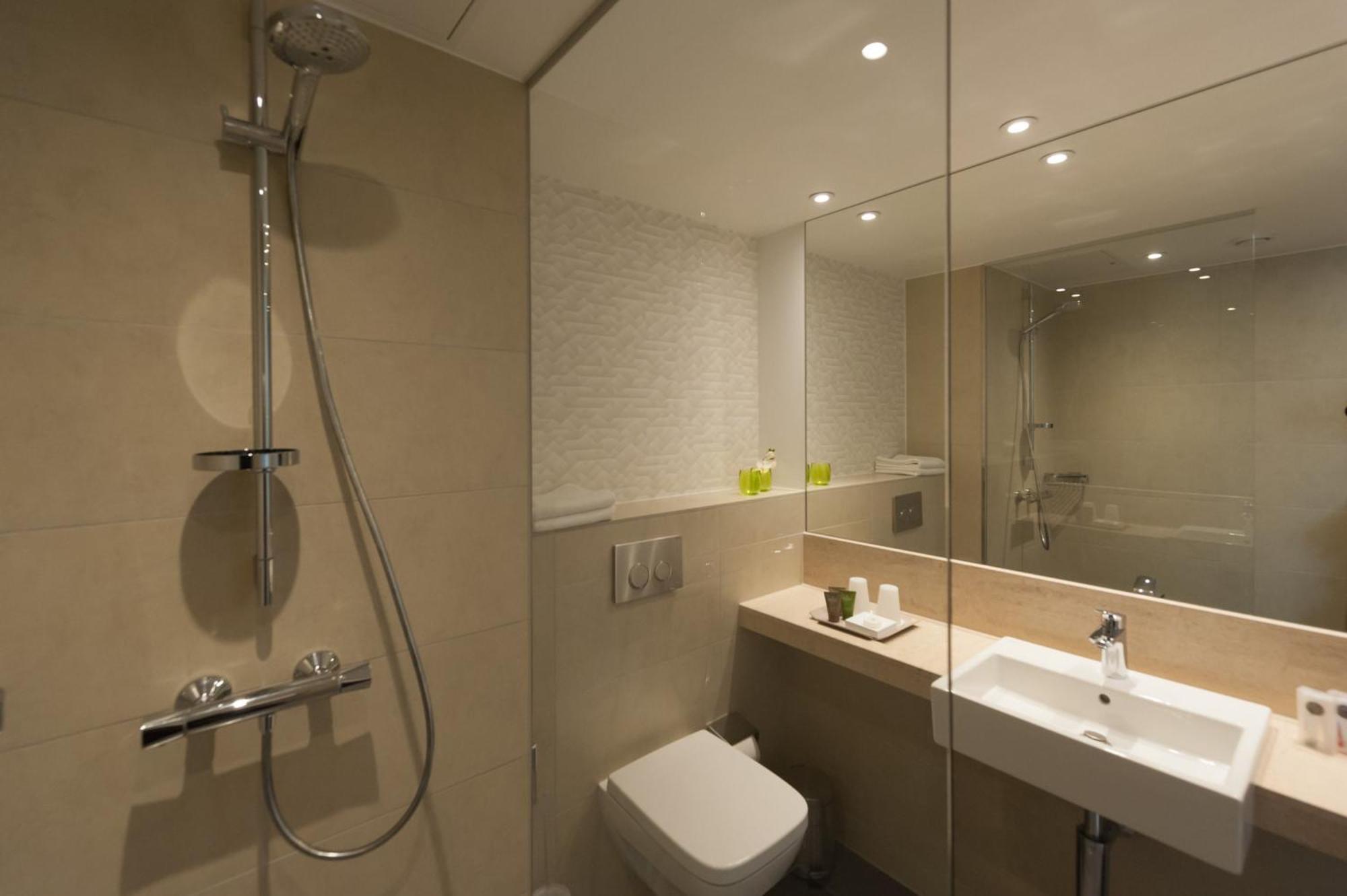 Premium King Room