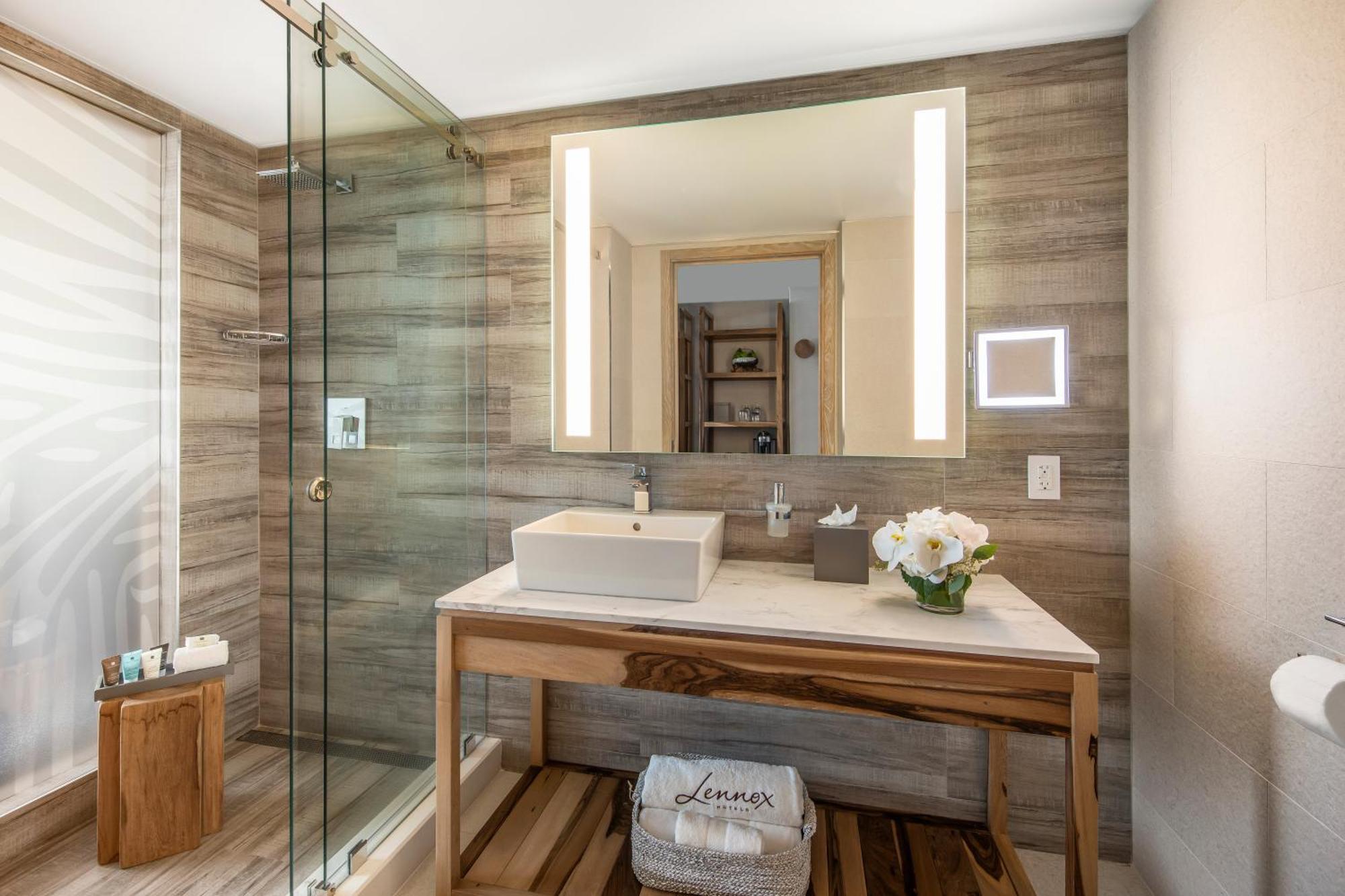 Double or Twin Room Pool View