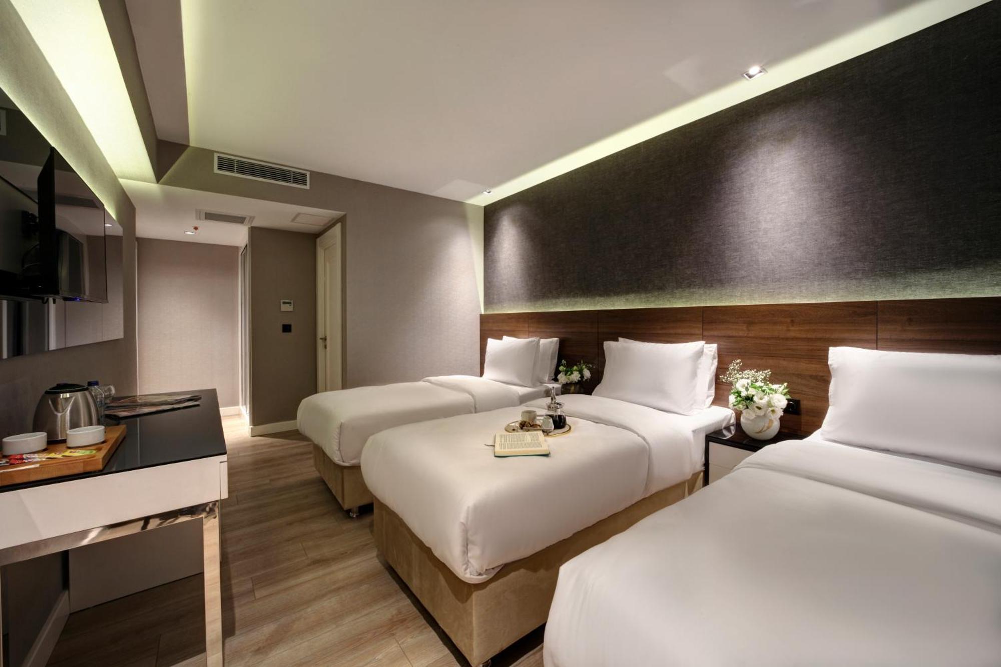 Triple Room,1285890580:JPEG