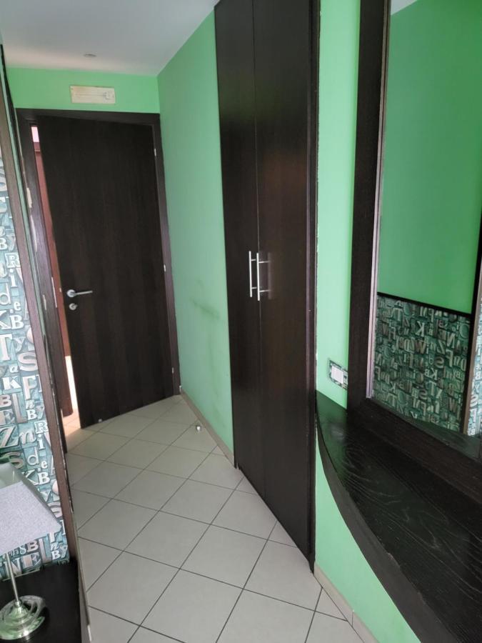 Small Single Room