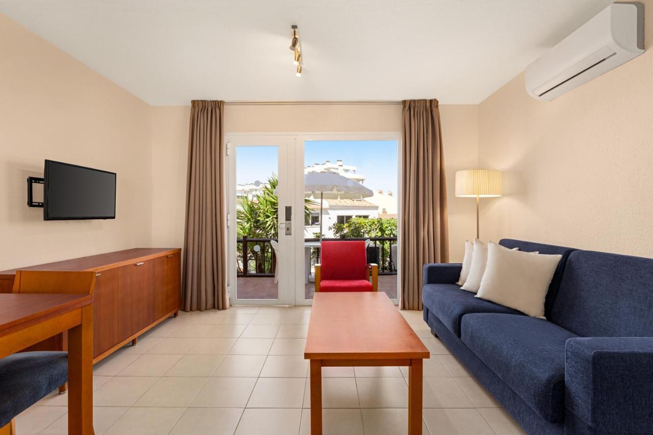 Classic One Bedroom Apartment