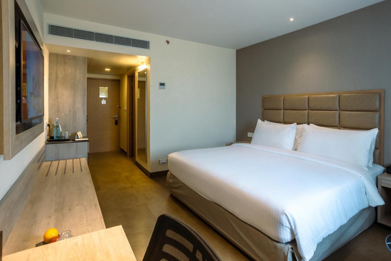Executive Room