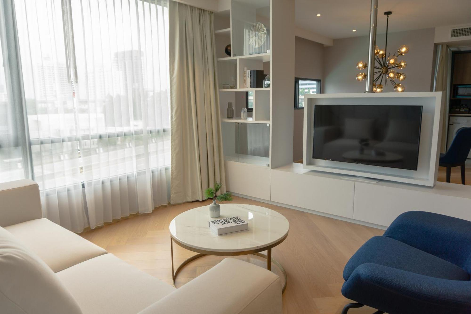 One-Bedroom Suite