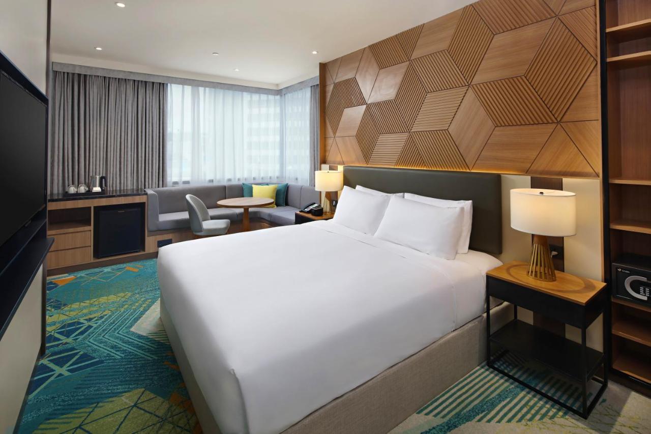 Premium King Room