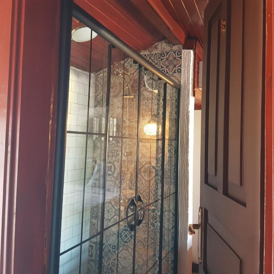 King Suite with Sea View