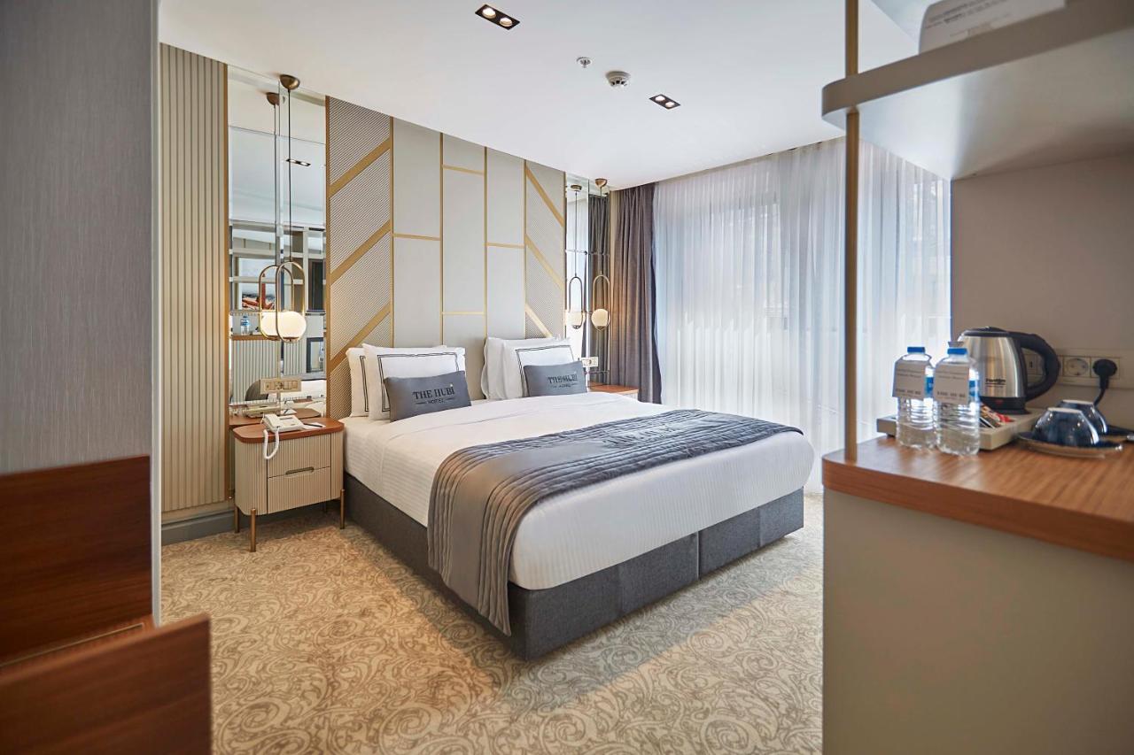 Deluxe King Suite