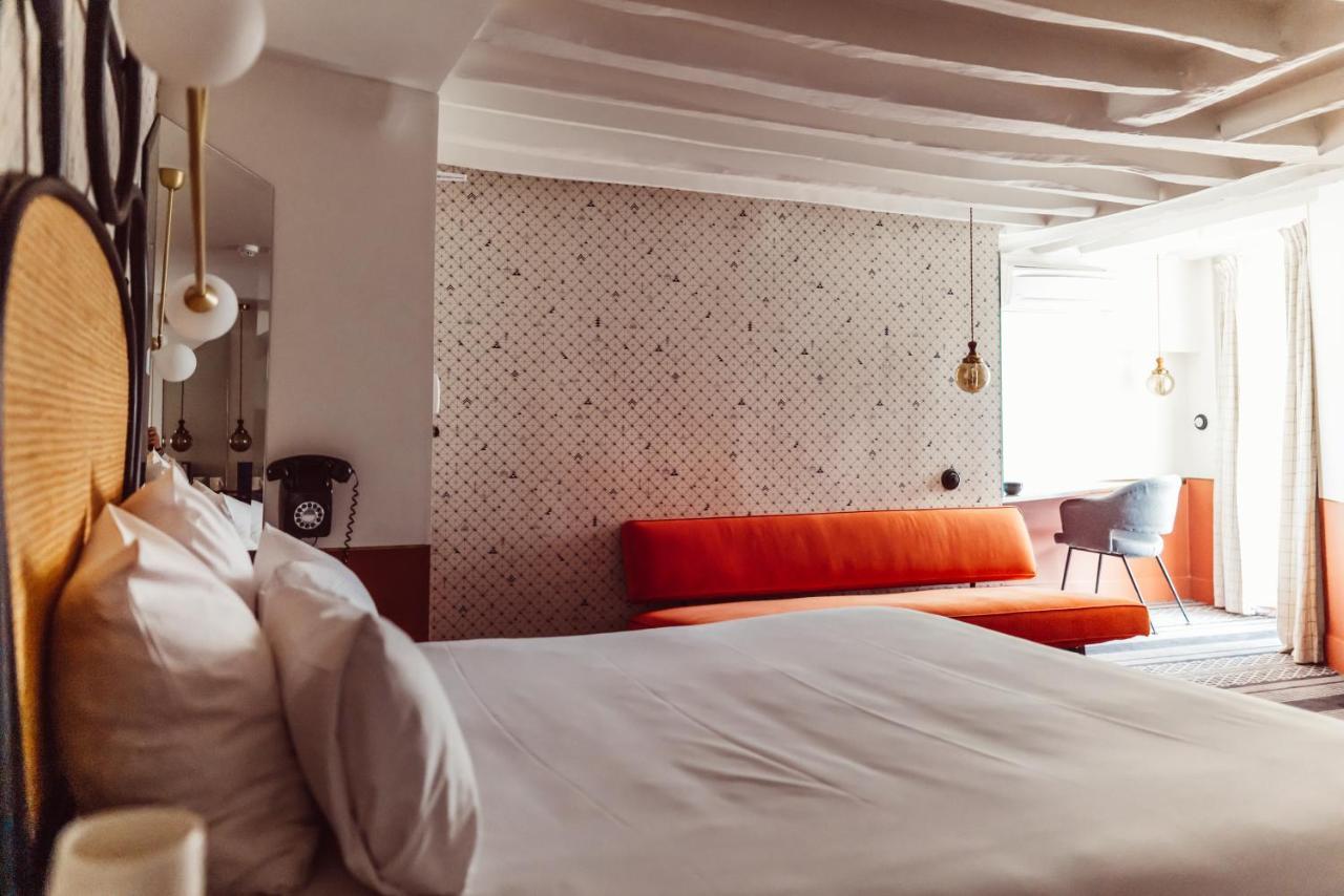 Junior Suite (2 Adults)