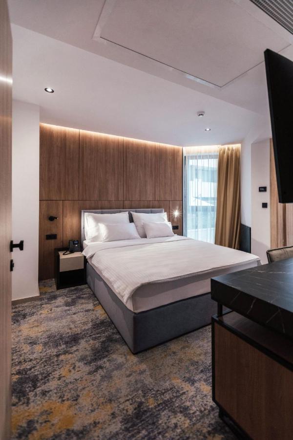 Classic Single Room