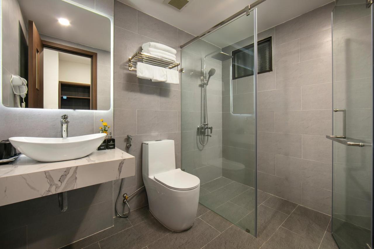 Large Twin Room