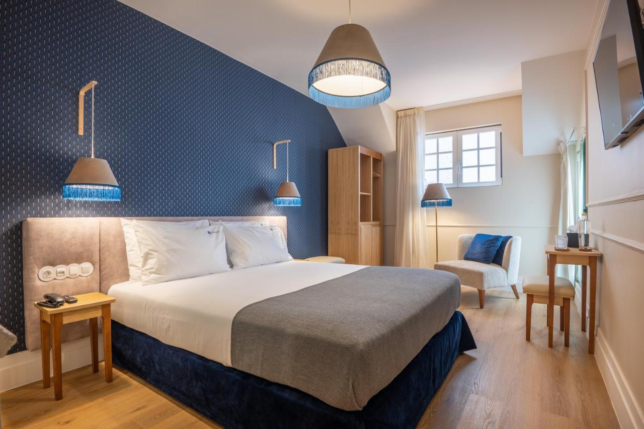 Double Room with Interior View