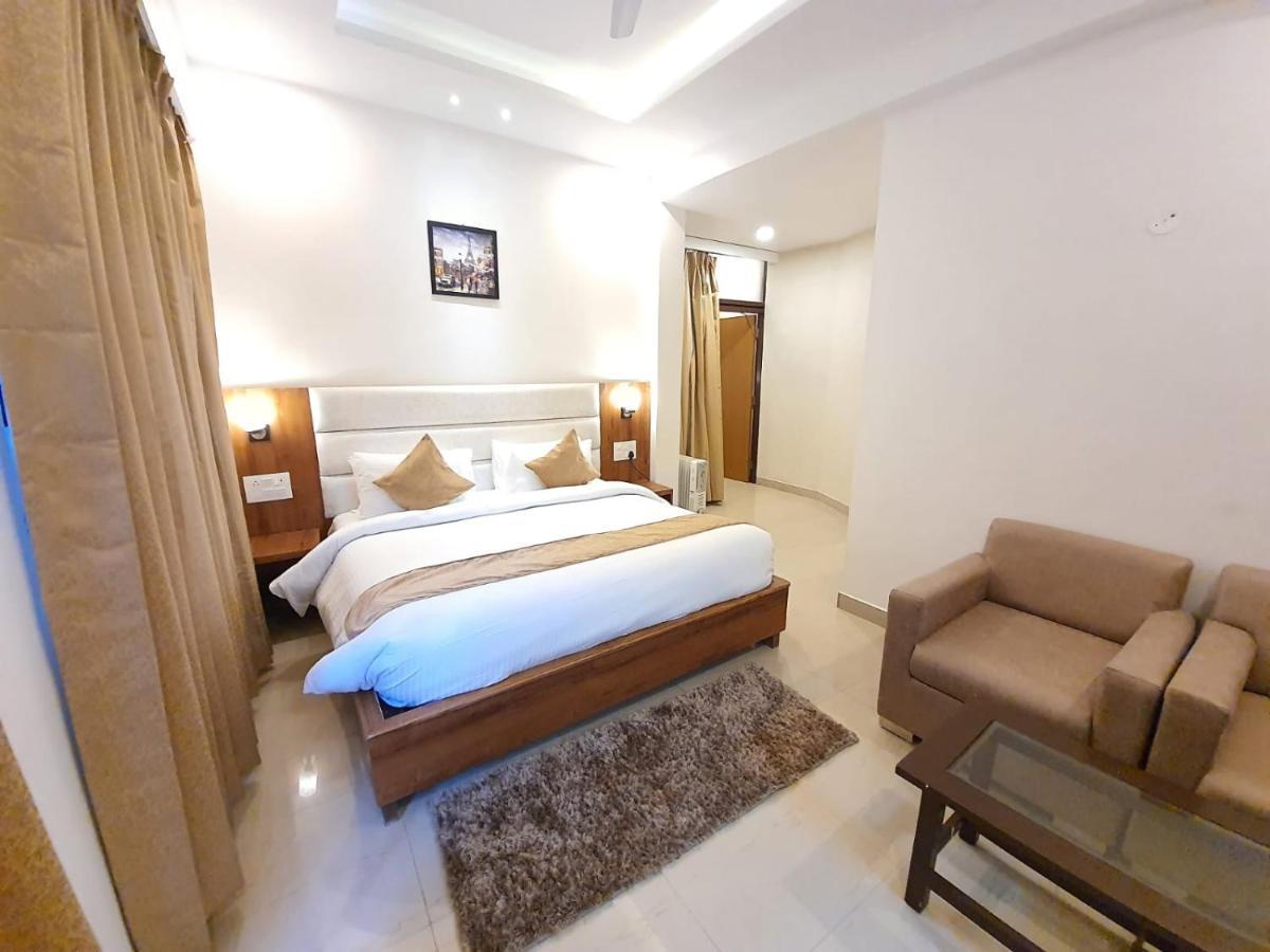 Premium Suite