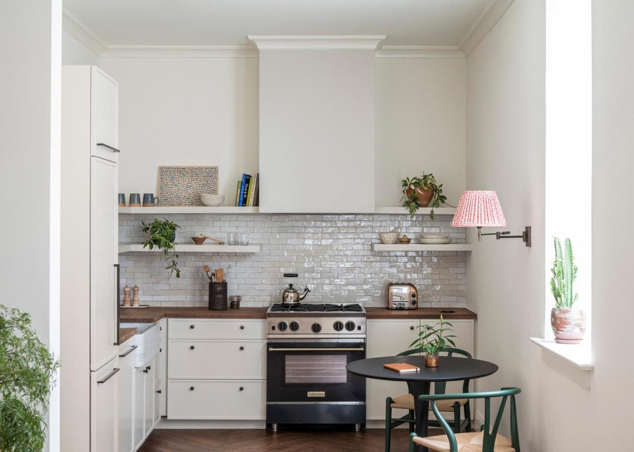 One Bedroom Premier