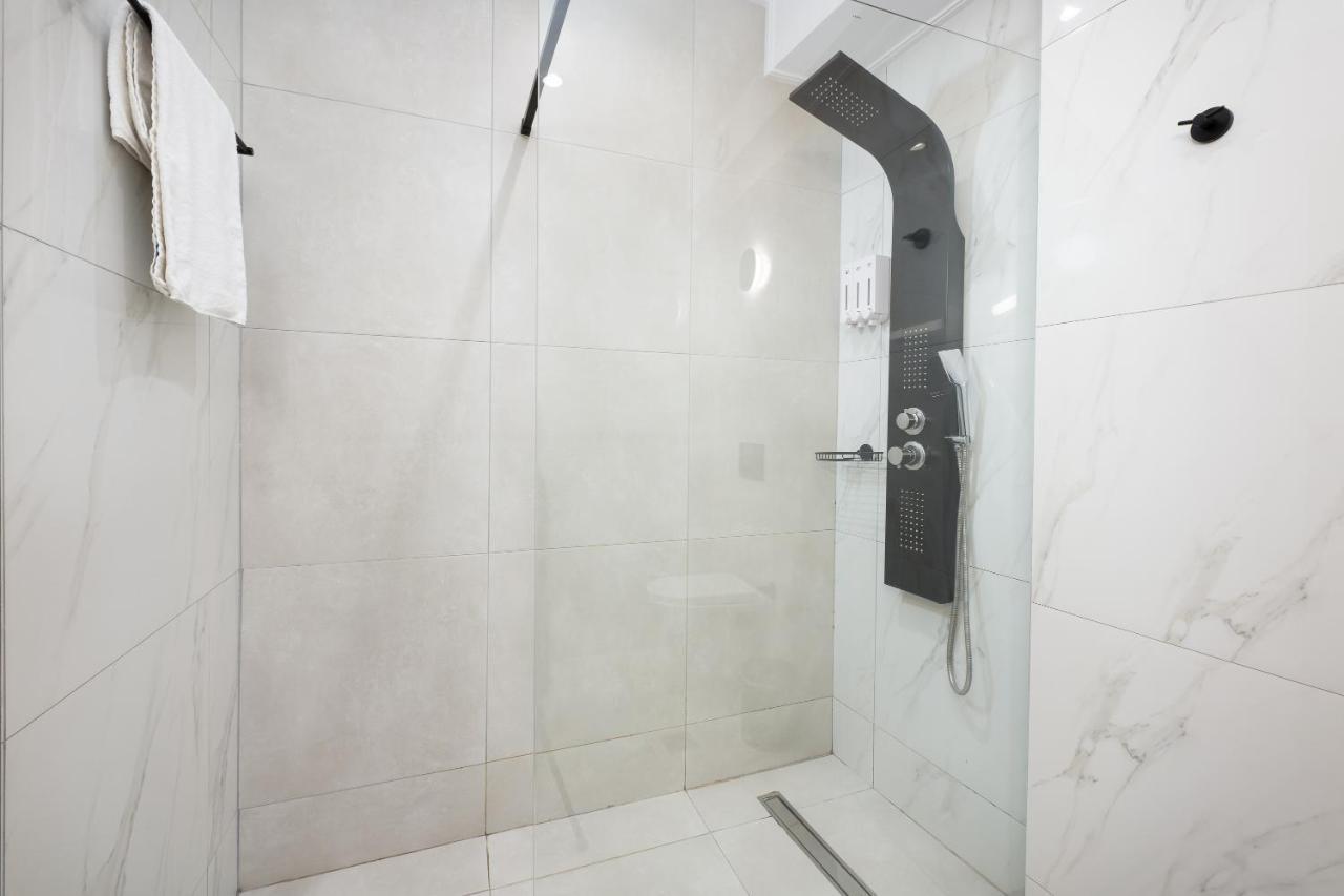 Superior Triple Room Acropolis View