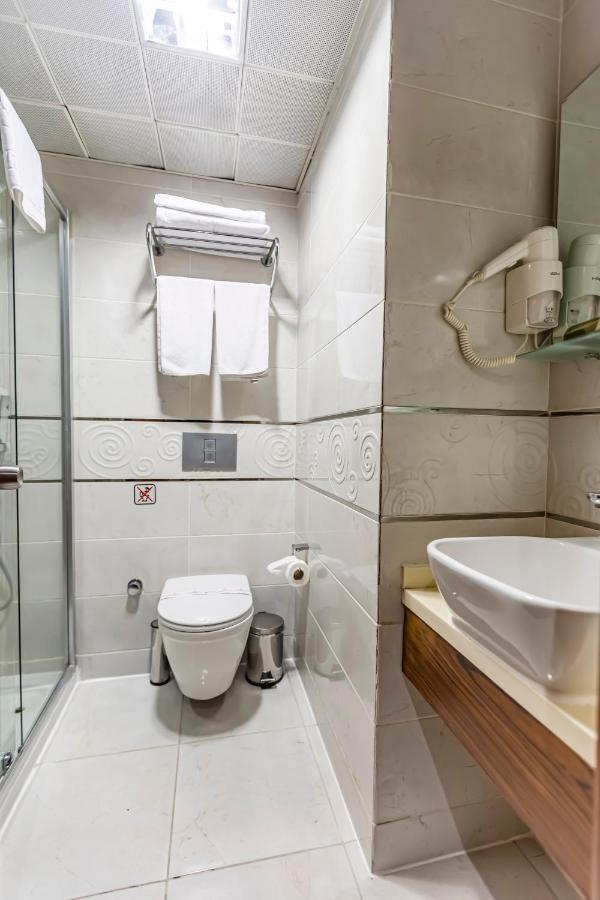 Superior Room,1340705837:JPEG