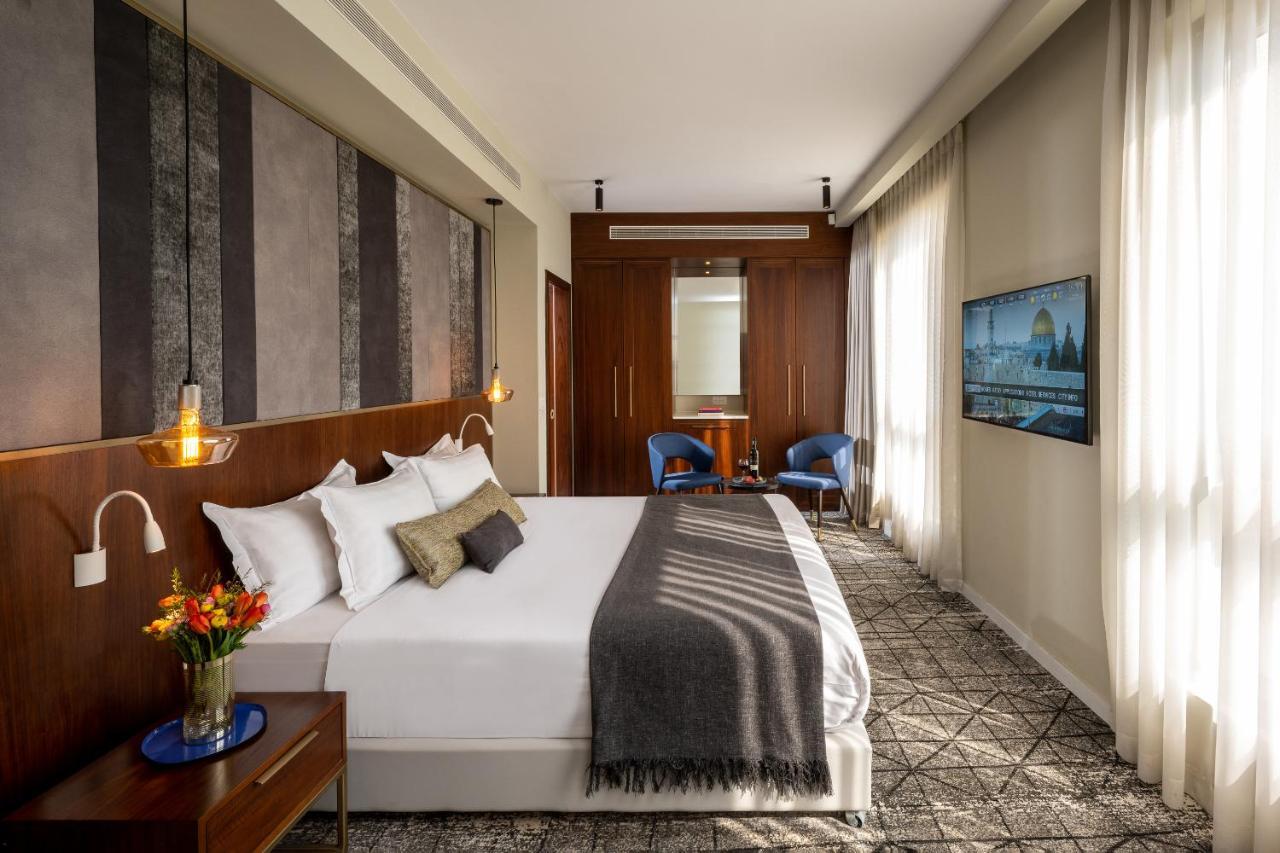 Premium Suite