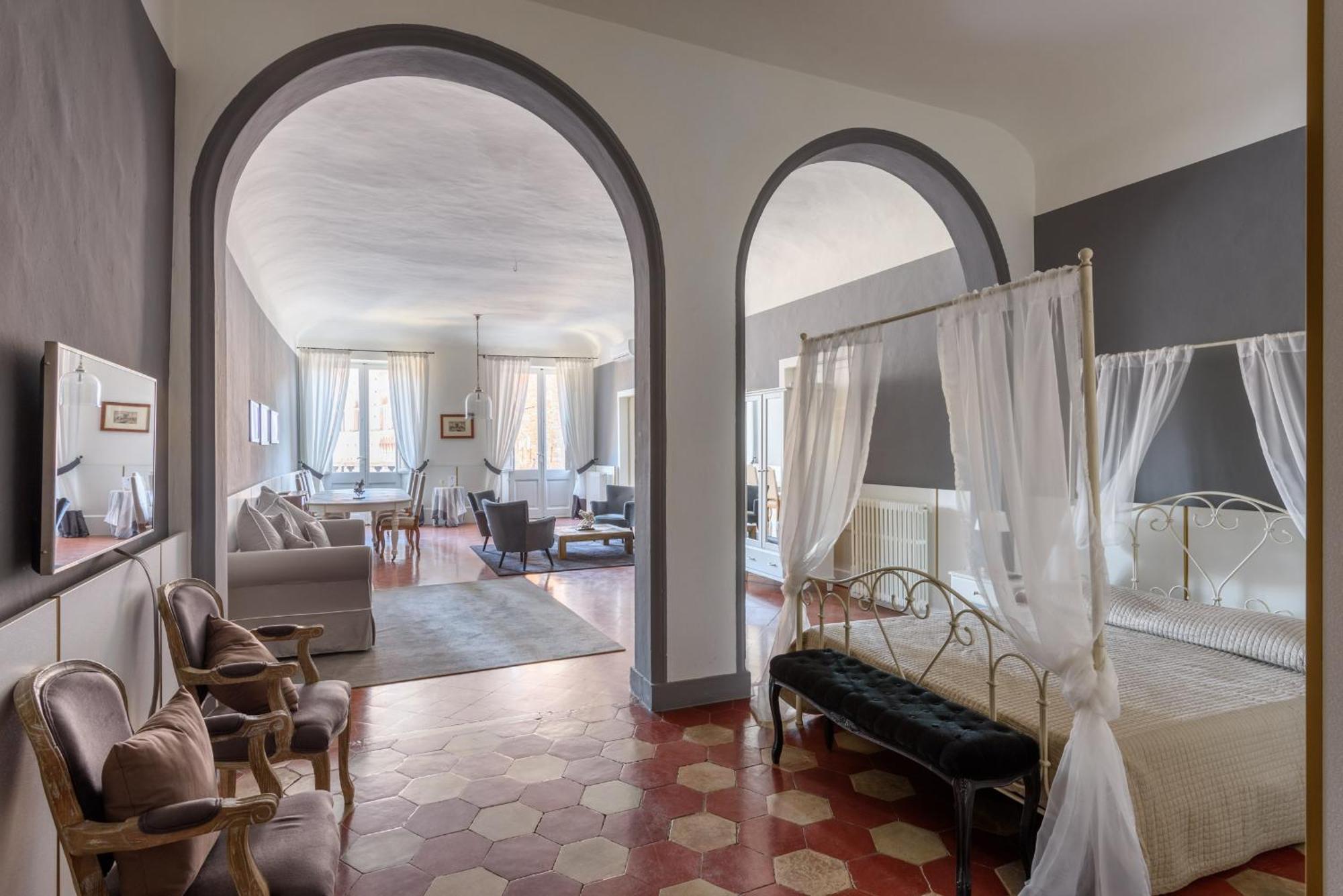 Suite with City View