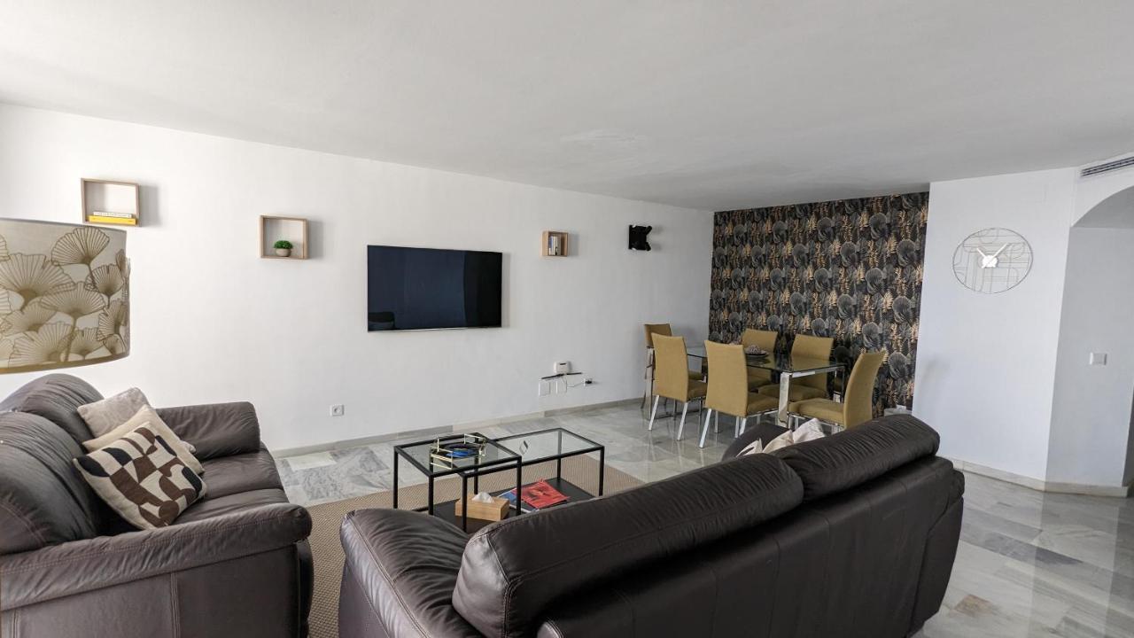 Three-Bedroom Apartment with Puerto Banus View (5 Adults)